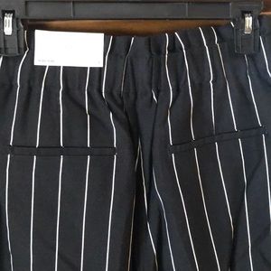 NWT Ann Taylor Striped Pull on High Rise Pants